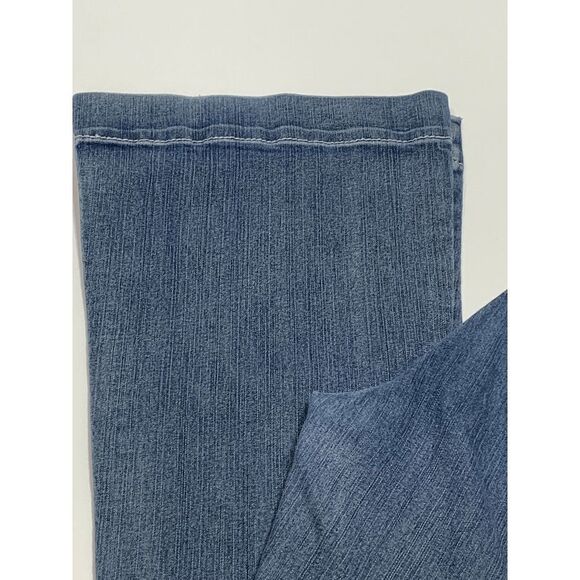 Blue Denim Women's Jeans - Picture 5 of 10